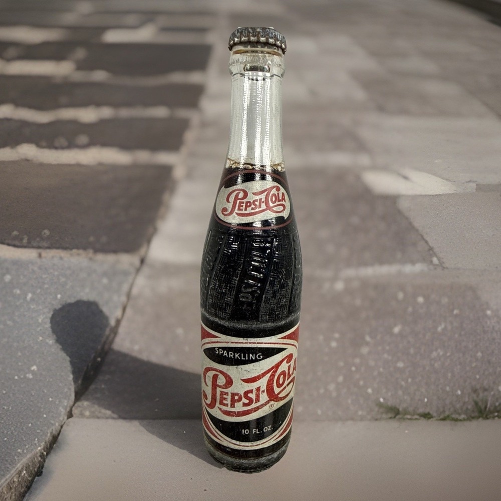 1950's VINTAGE‎ PEPSI BOTTLE----SPARKLING----12 OUNCE----- FULL---Pensacola FL